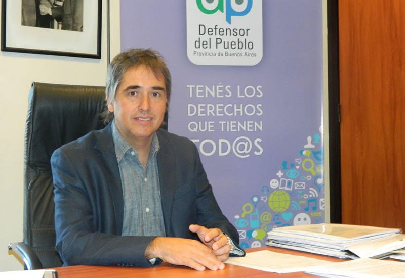La Defensoría se presentó en la Justicia para que quede sin efecto el aumento de la luz
