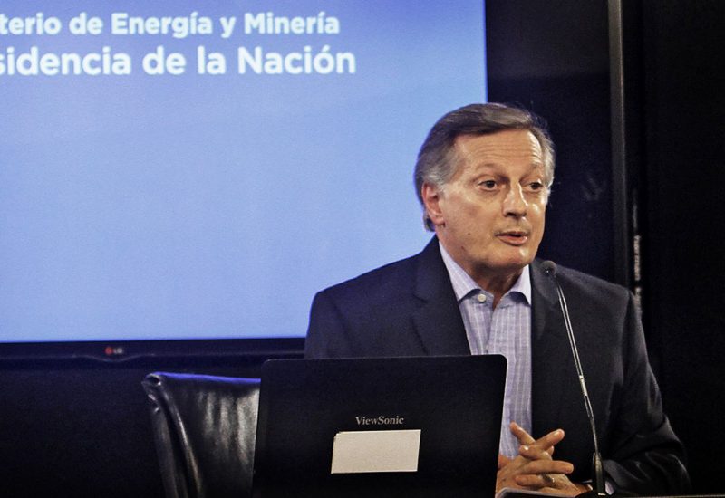 Suben gas, luz y prepagas
