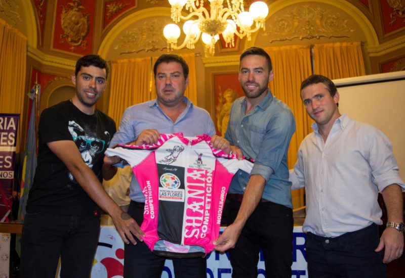 Ciclismo: el equipo que integran Marcos Crespo y Laureano Rosas, en Las Flores, de cara a la Doble Bragado