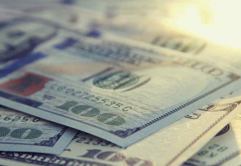 En el arranque de una semana clave, el dólar trepó a $25,51