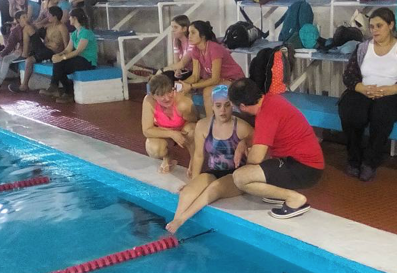 Camila Cabral en Acuatlón y Sol Córdoba en Natación PsD, disputarán la final provincial de los Juegos Bonaerenses