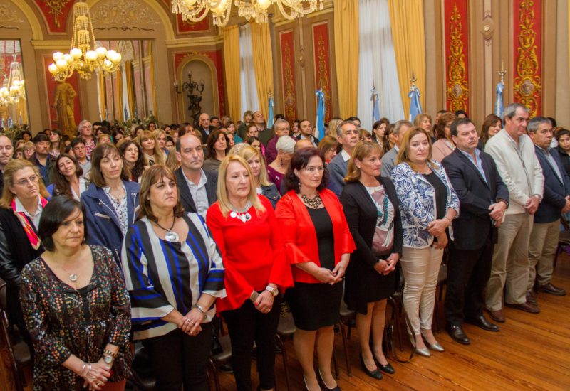 Se realizó el acto por el Día del Maestro